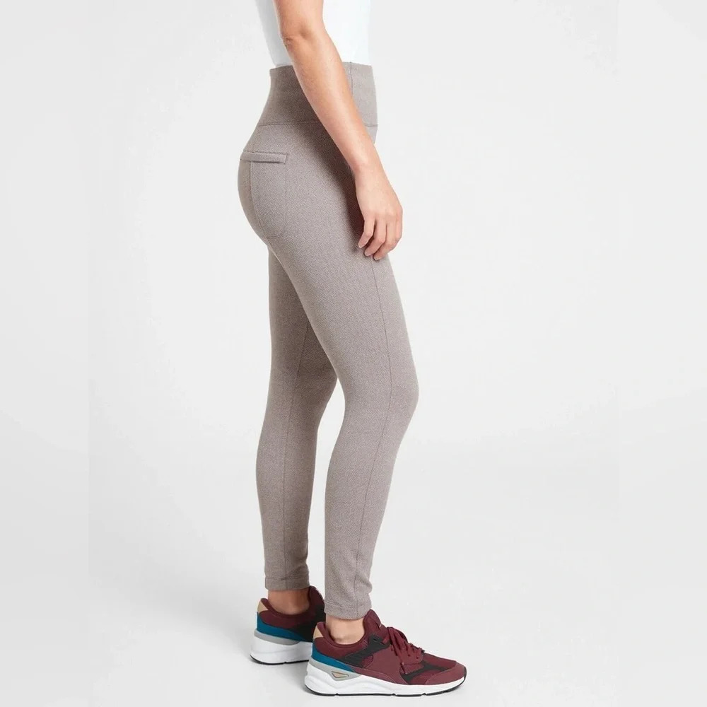 Athleta Delancey Herringbone Tight- Light Asphalt/Bright White Size S